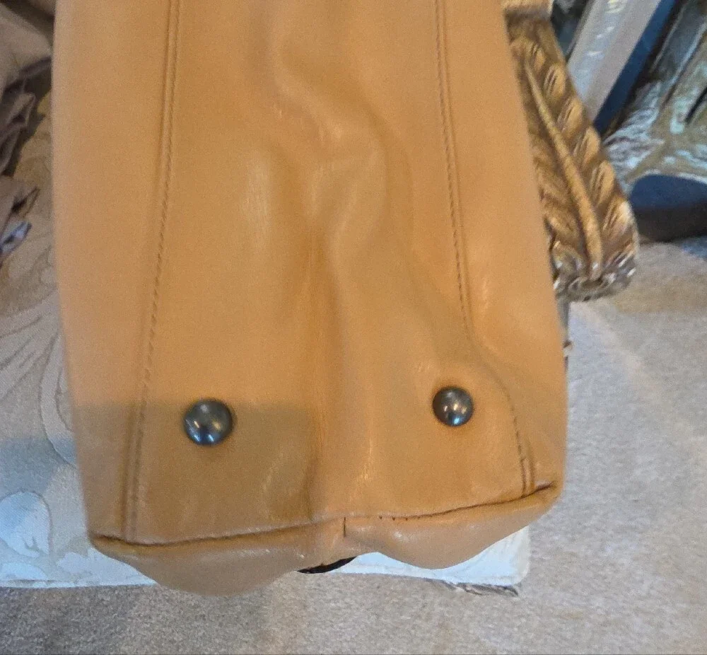 Tignanello Neutral Tan Leather Shoulder Bag